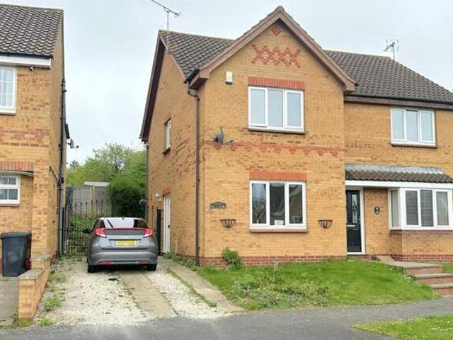2 Bedroom Semi detached House For Sale In Hamilton