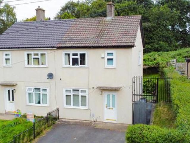 2 Bedroom Semi detached House For Sale In Leeds