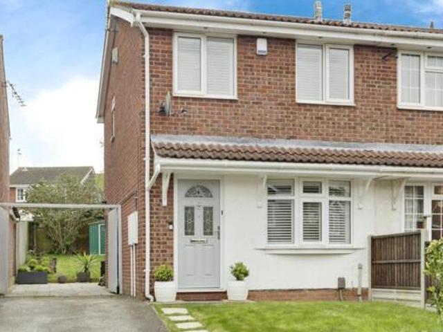 2 Bedroom Semi detached House For Sale In Leicester