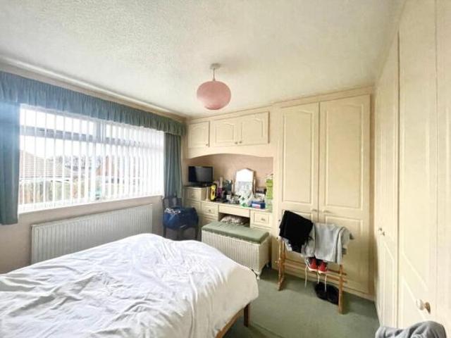 2 bedroom semi detached house for sale in Low Hills Lane, Huddersfield, HD3