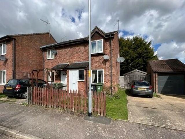 2 Bedroom Semi detached House For Sale In North Walsham