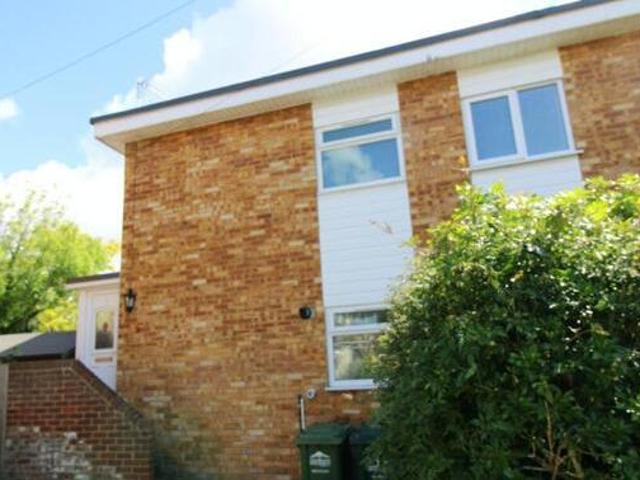 2 Bedroom Semi detached House For Sale In Sunbury on thames