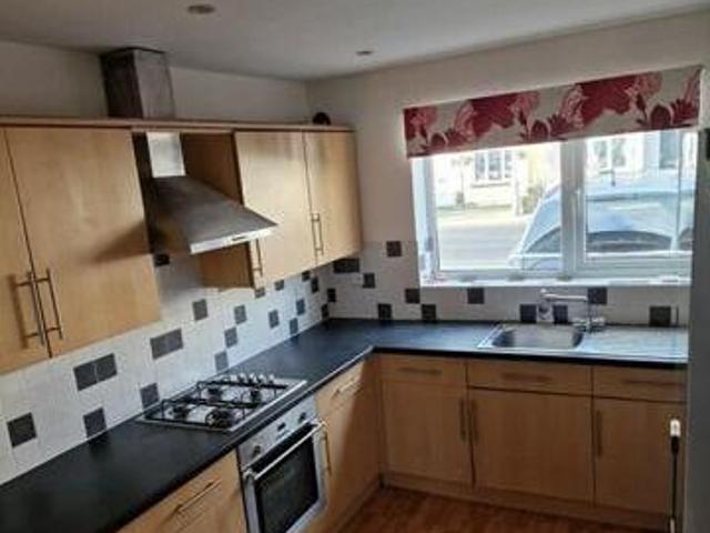 2 Bedroom Semi detached House For Rent In Uxbridge
