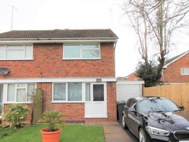 2 Bedroom Semi detached House For Rent In Warwick, Warwickshire