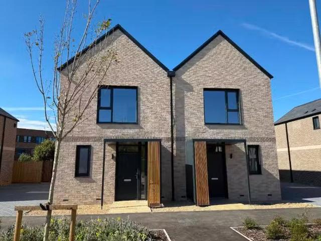 2 bedroom semi detached house for rent in Andrew Cairns Drive.