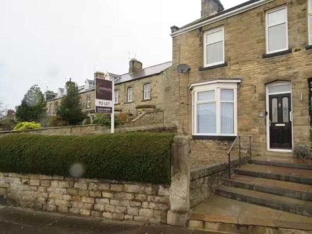 2 bedroom semi detached house for rent in Bede Road, Barnard C.