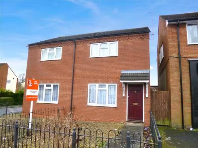 2 bedroom semi detached house for rent in Canterbury Road, Kid.