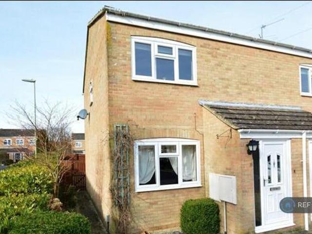 2 Bedroom Semi detached House For Rent In Hampshire