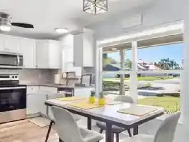 2 bedroom, Seminole FL 33772 105432794
