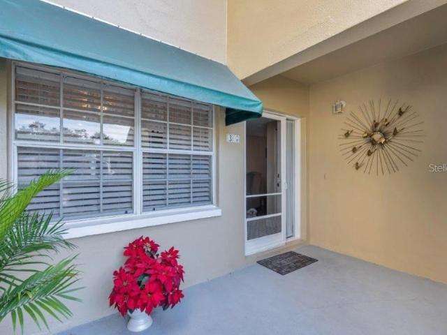 2 bedroom, Seminole FL 33777 LS105433262