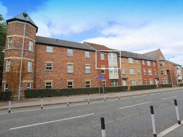 2 bedroom serviced apartments for sale