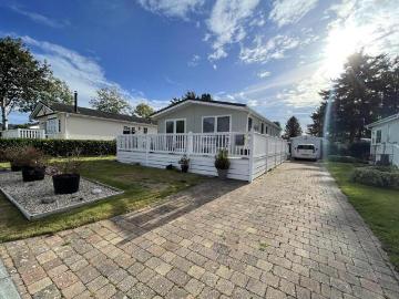 Room for sale in Mundole Forres - Equipped kitchen