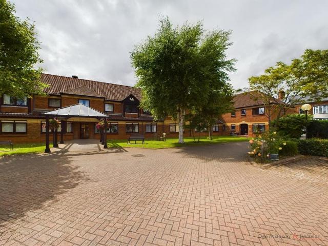 2 bedroom sheltered housing for sale