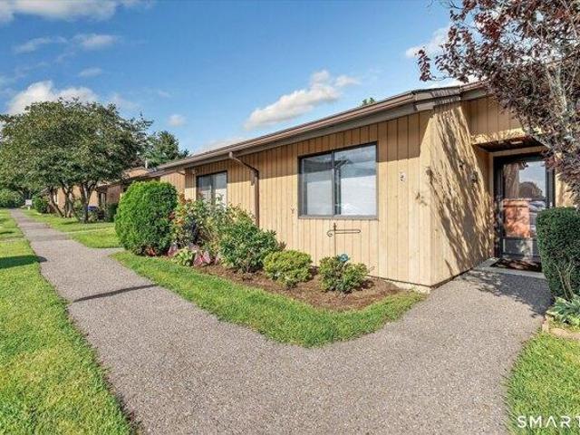 2 bedroom, Shelton CT 06484 105413958