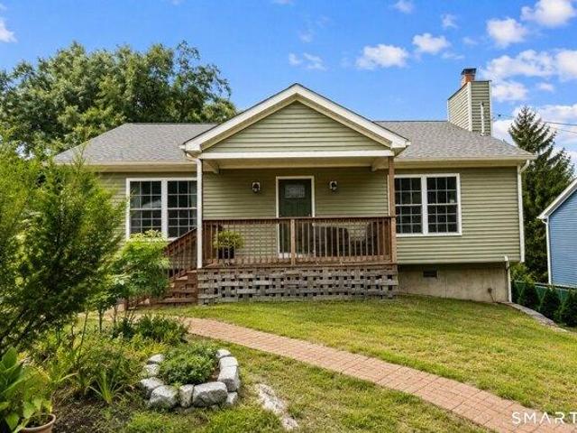 2 bedroom, Shelton CT 06484 105424343