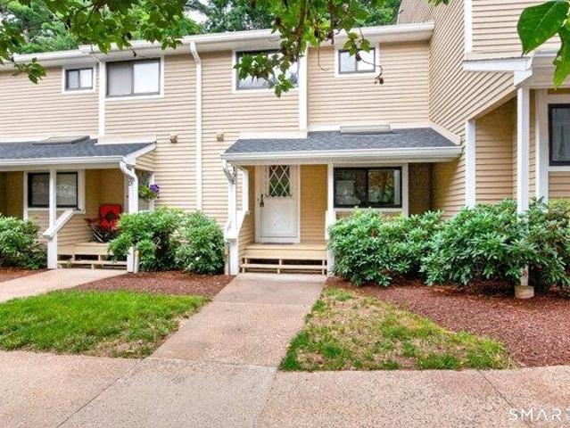 2 bedroom, Simsbury CT 06070 104831429