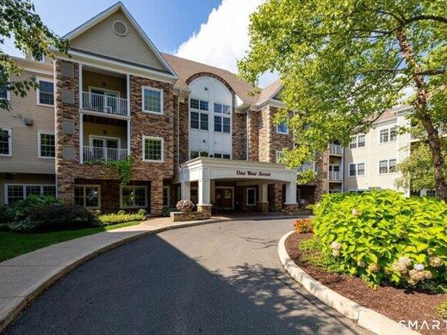 2 bedroom, Simsbury CT 06070 105190624