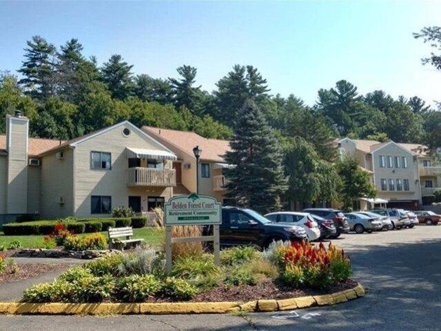 2 bedroom, Simsbury CT 06070 105230275