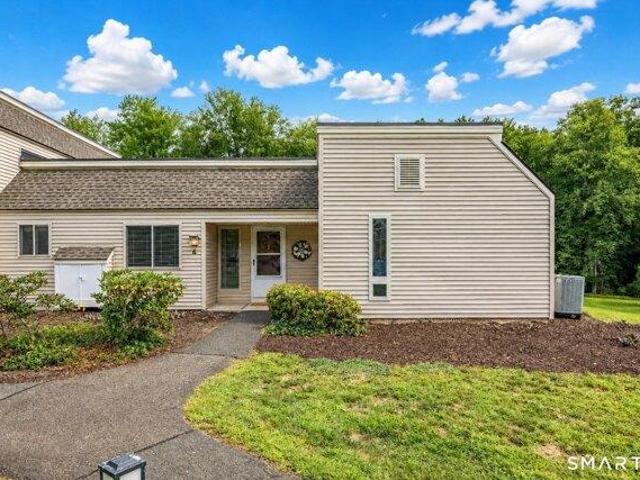2 bedroom, Simsbury CT 06070 105318929