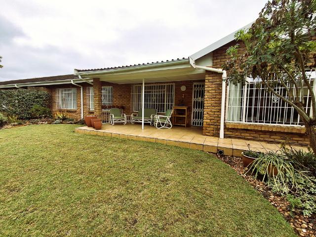 2 Bedroom Simplex To Let in Howick Central