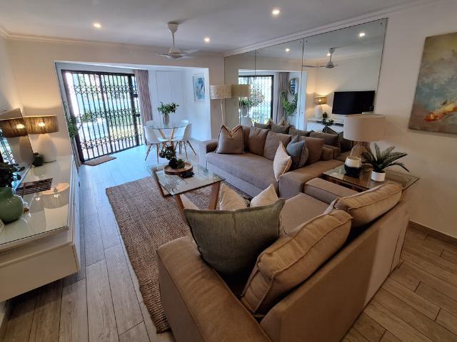 2 Bedroom Simplex To Let in Umhlanga Central