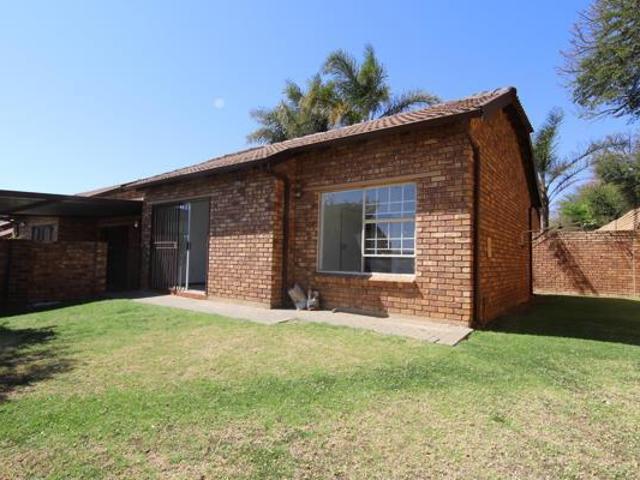 2 Bedroom Simplex in Wilgeheuwel