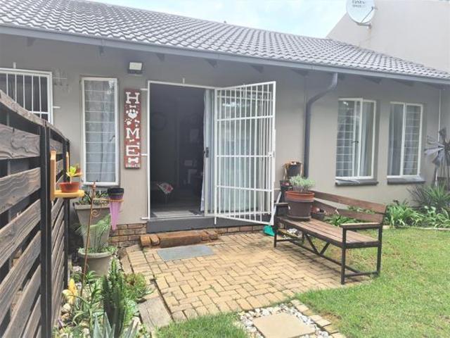 2 Bedroom Simplex in Birchleigh