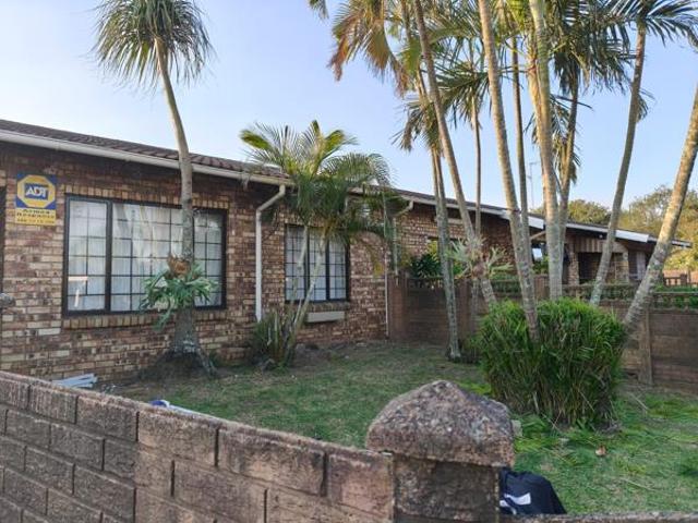 2 Bedroom Simplex in Birdswood