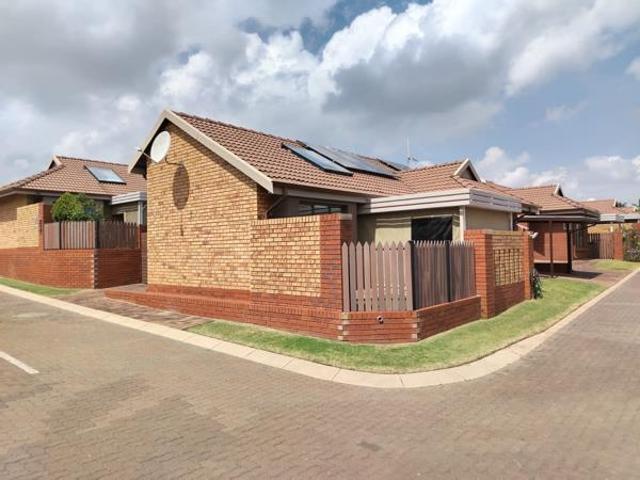 2 Bedroom Simplex in Eldoraigne