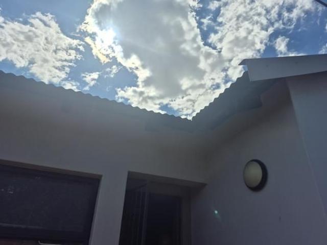 2 Bedroom Simplex in Rietfontein