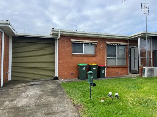 2 BEDROOM + SINGLE LOCK UP GARAGE