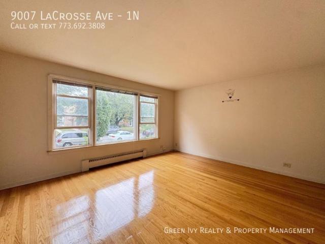 2 bedroom, Skokie IL 60077 LS105775275