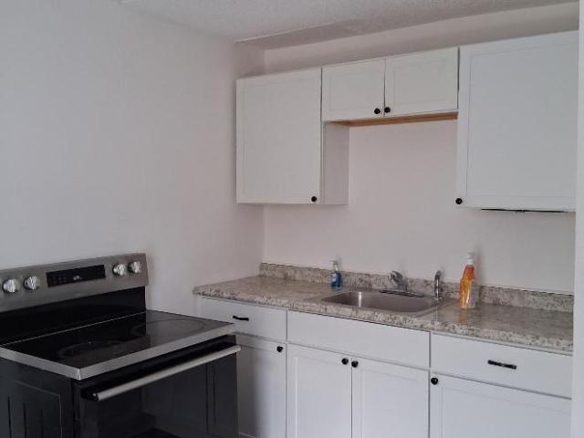 2 bedroom, Springfield OH 45505 103008126