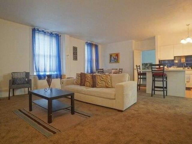 2 bedroom, Springfield MA 01103 105427657