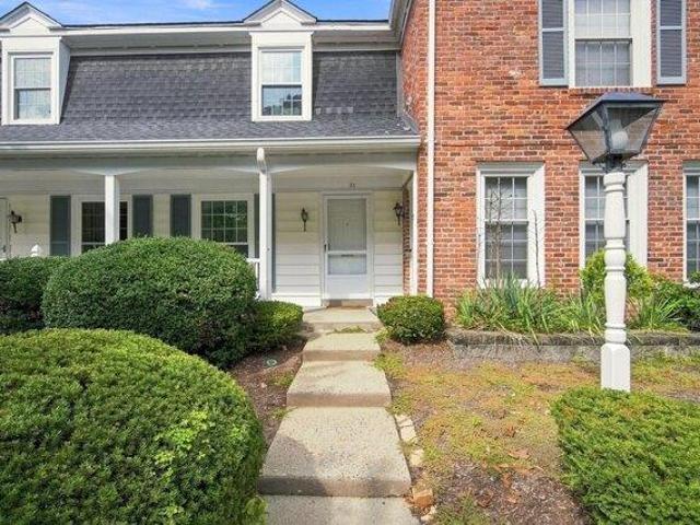 2 bedroom, Springfield MA 01108 105400404