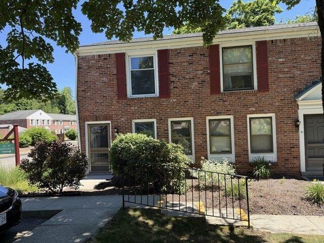 2 bedroom, Springfield MA 01108 103438235