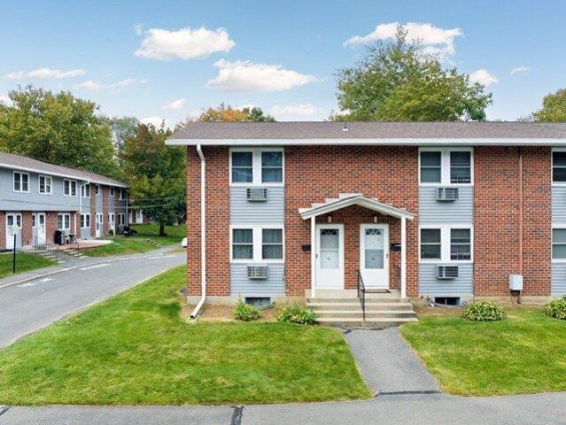 2 bedroom, Springfield MA 01118 104514441