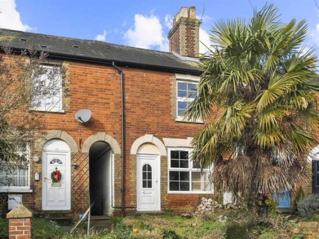 2 Bedroom Studio Flat