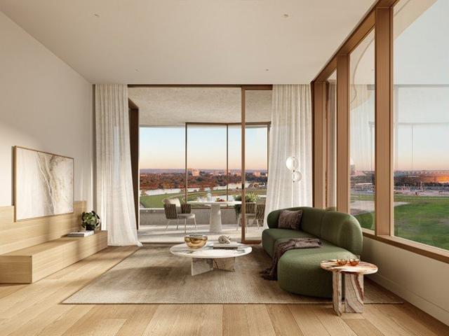 2 bedroom stunner with sweeping racecourse views