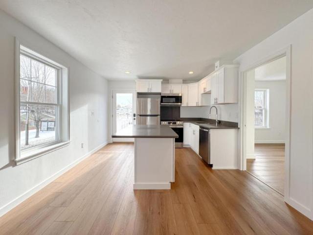 2 bedroom, Sturbridge MA 01518 102767365