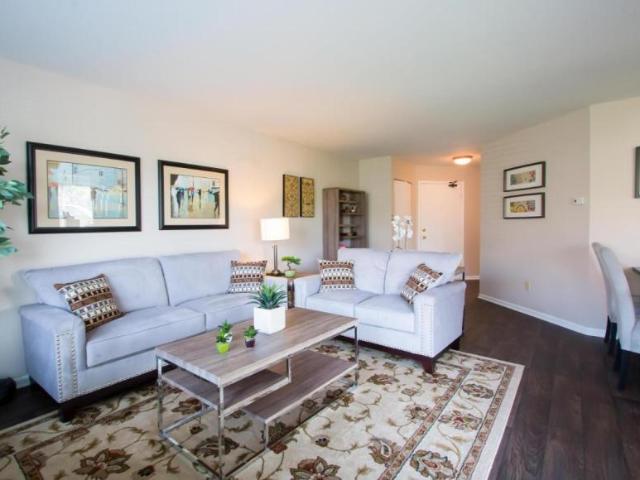 2 bedroom, St. Charles IL 60174 103311435