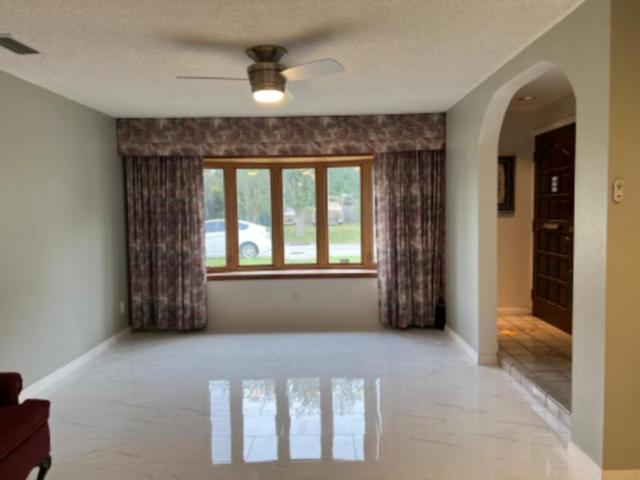 2 bedroom, St Petersburg FL 33702 106215331