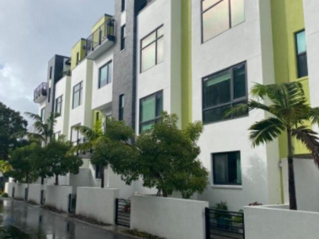 2 bedroom, St Petersburg FL 33705 105900708