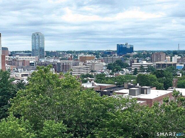 2 bedroom, Stamford CT 06902 105423852