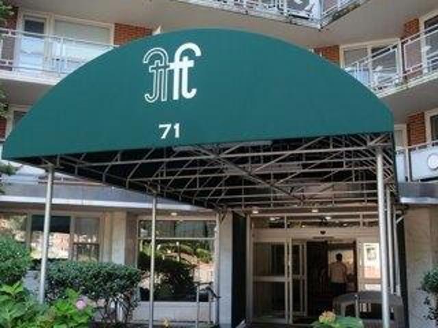 2 bedroom, Stamford CT 06902 105439819