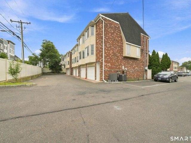2 bedroom, Stamford CT 06902 105443037