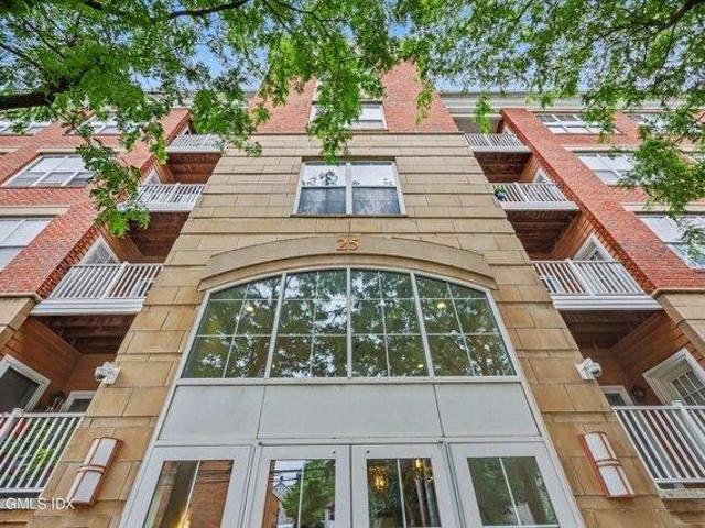 2 bedroom, Stamford CT 06902 105474217