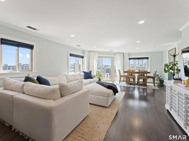 2 bedroom, Stamford CT 06902 105473622