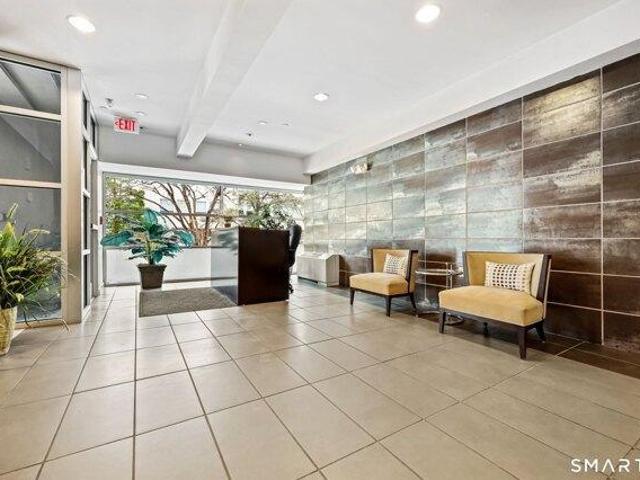 2 bedroom, Stamford CT 06905 105535613