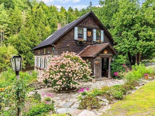 2 bedroom, Starksboro VT 05487 104478902